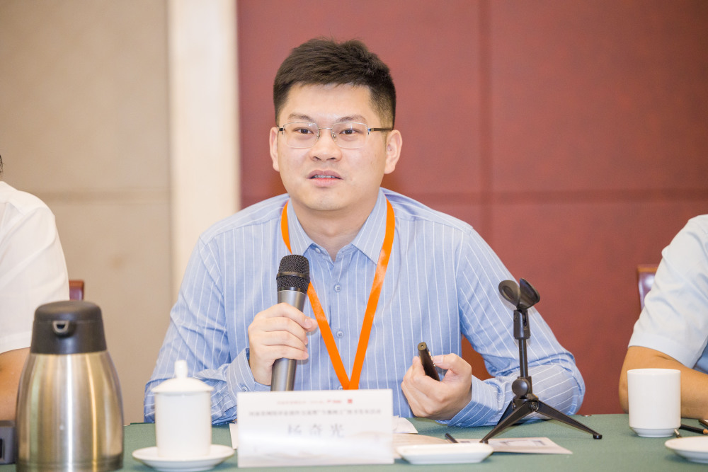 《今豫网言》图书正式发布!国内评论界大咖共话网络评论新发展