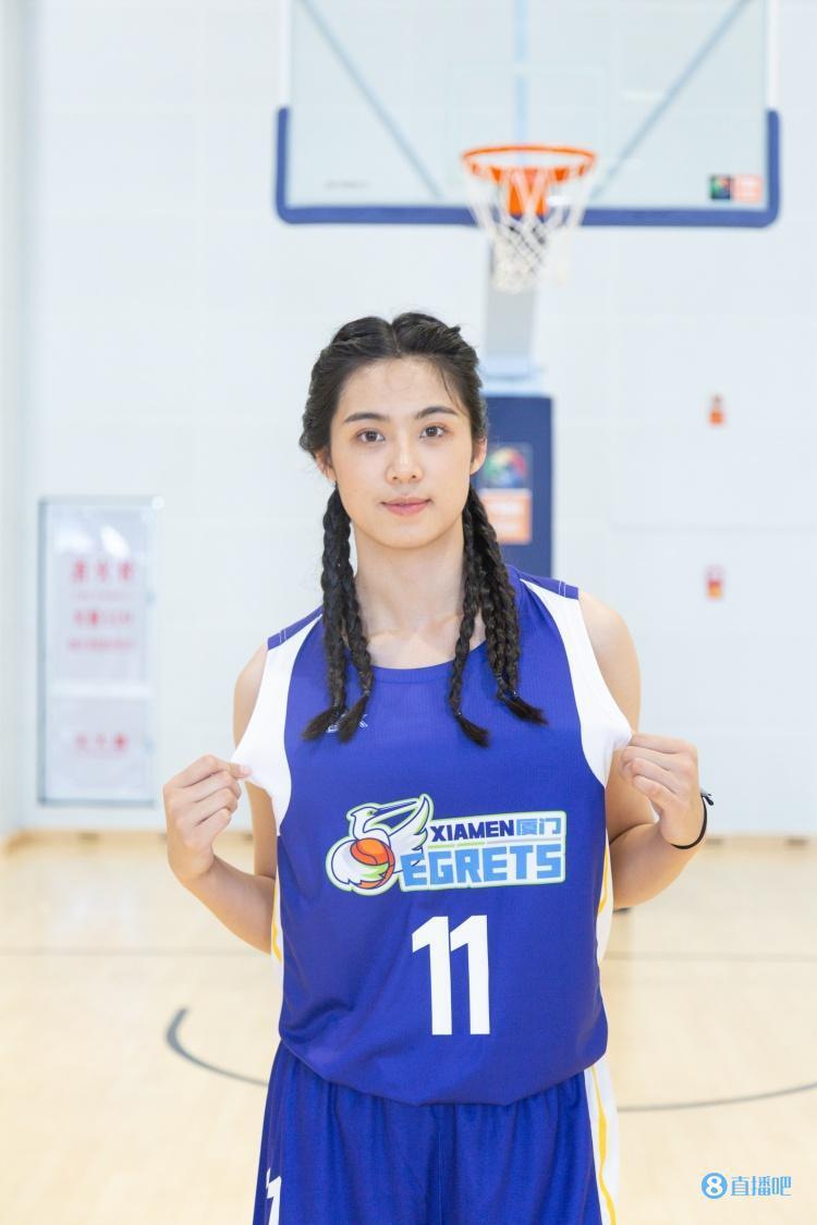 厦门女篮惨负山西女篮45分-卓识6投1中得3分 刘禹彤18分6板