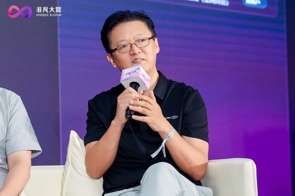 AI 到底能不能真正撑起企业的利润率？ · 原文图片 2