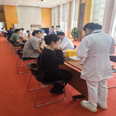 经济日报社会责任报告