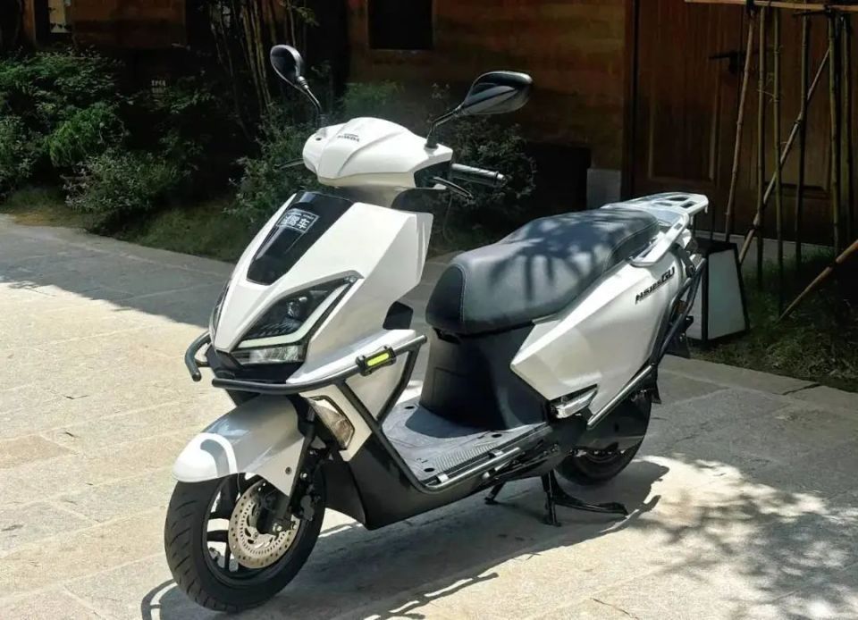 体面都不要了，新大洲本田 NS125GU 正式发布_腾讯新闻