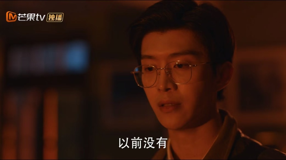 小巷人家：庄图南为什么跳楼？戳穿李佳的现实，但还要选择将就_腾讯新闻