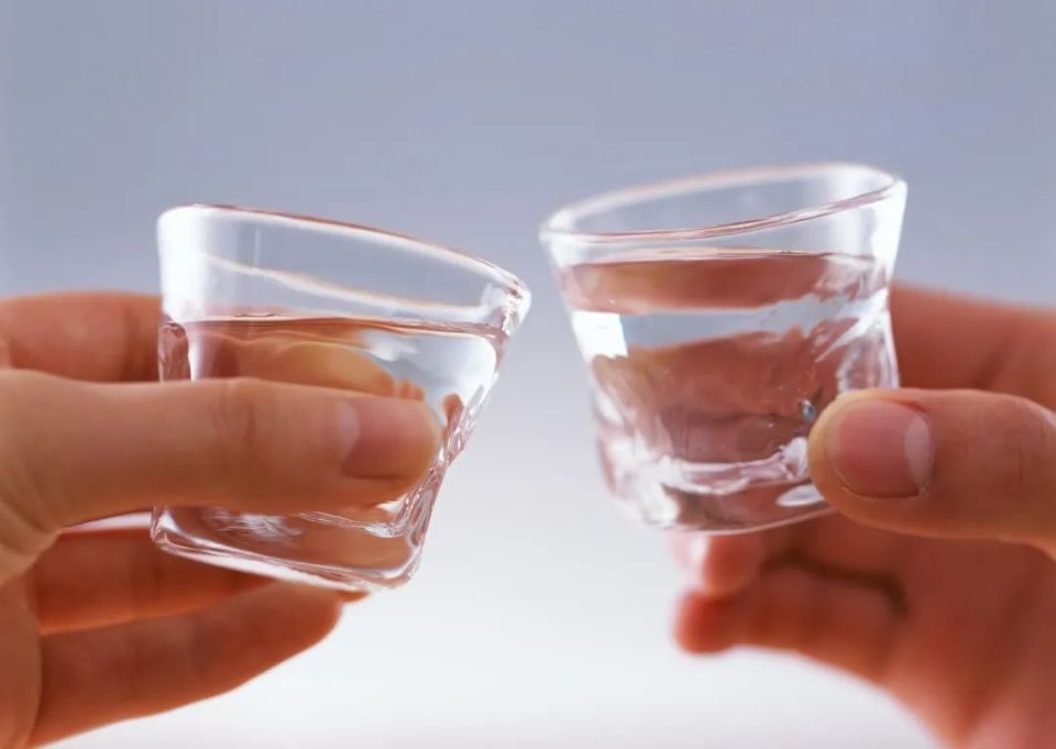 央视315晚会过去两个月后,st春天以认罚180万元翻篇,听花酒线下销售