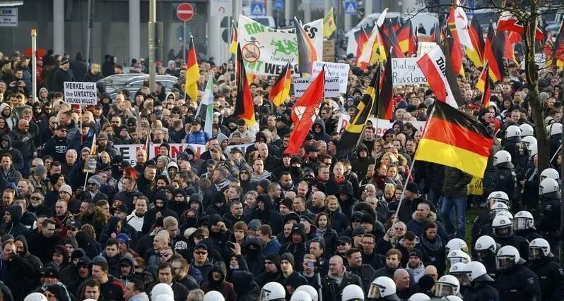 近日,德国极右翼政党领袖突然表态,若上台将效仿英国"脱欧".