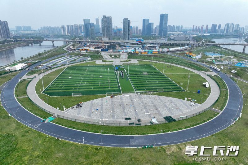 组图丨马栏山鸭嘴公园:四月户外春光俏