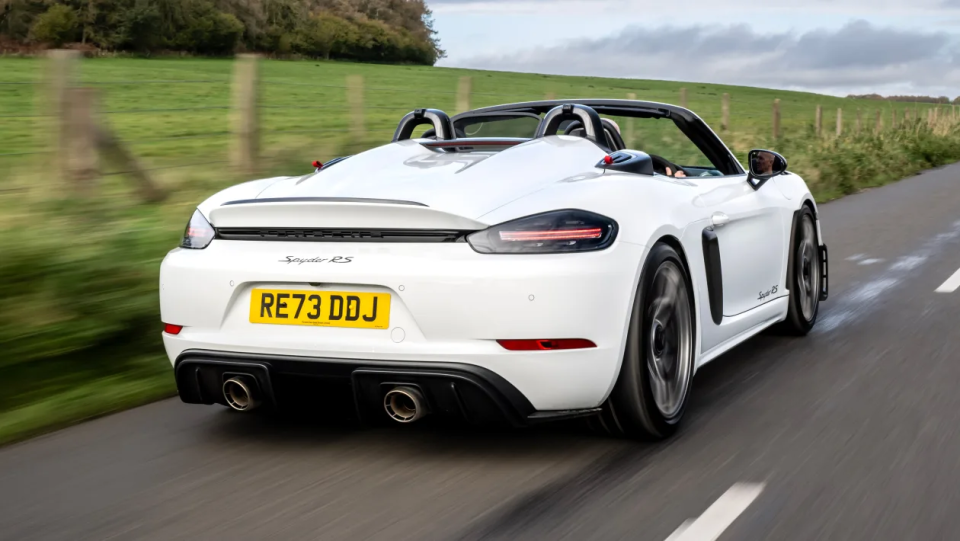 性能与敞篷相结合,保时捷718 spyder rs实车图发布