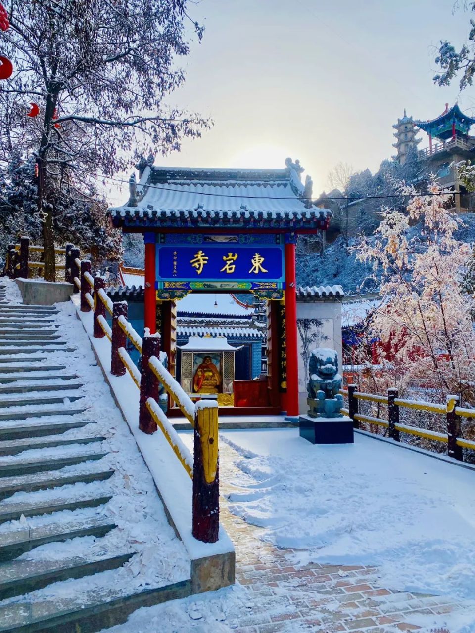 临洮岳麓山雪景
