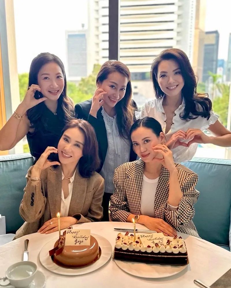 日前,林建岳长女林恬儿,腾讯公司总裁刘炽平的太太汤敏仪,邱德根孙女