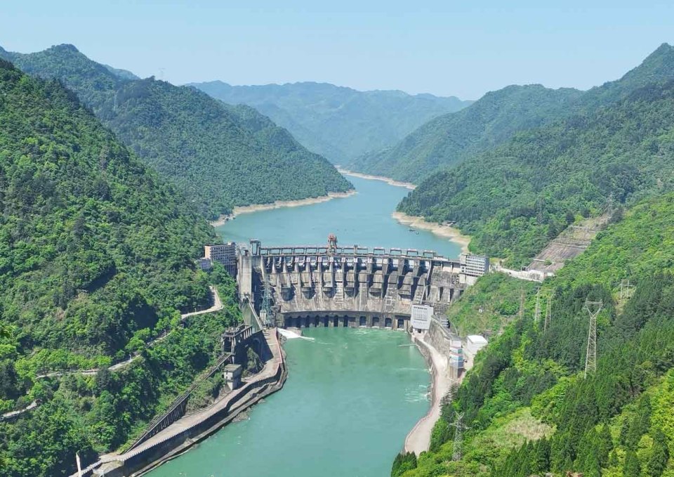 湖南沅陵明溪口镇风光旖旎美如画