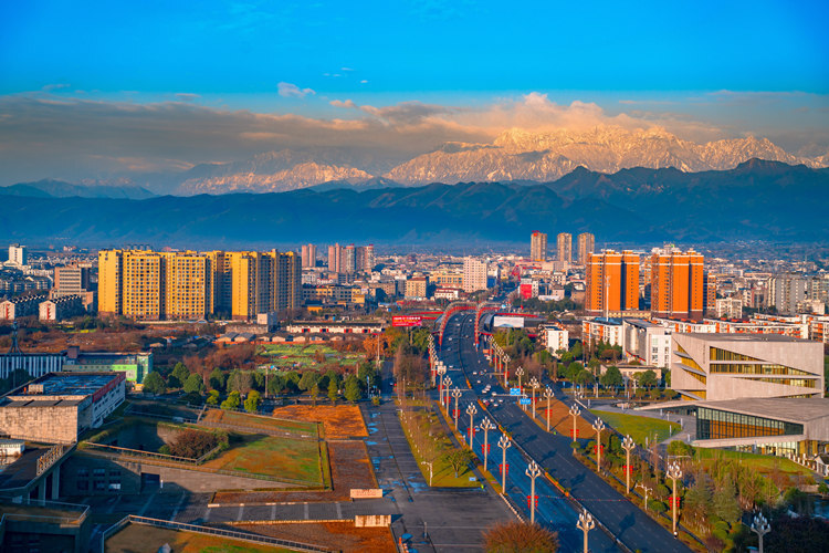 四川绵竹:产业活力集聚地 美丽幸福宜居城