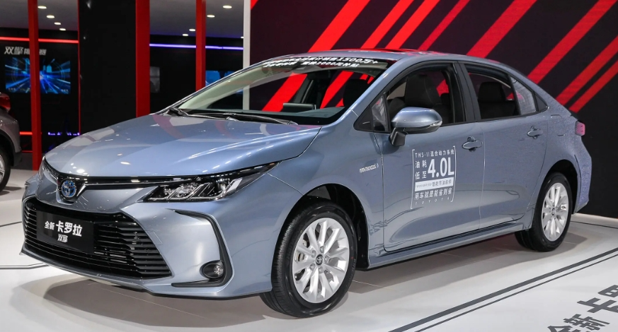 从同级标杆到月销四千多台,丰田卡罗拉到底咋了?_腾讯新闻