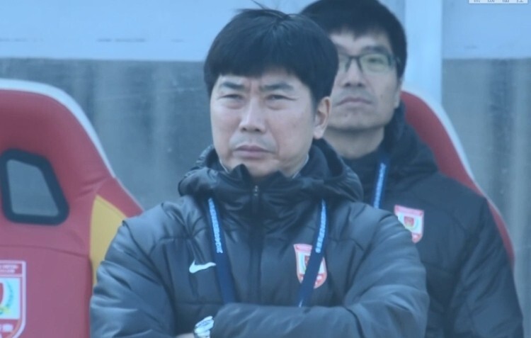 陈洋罗西奇伤情不太乐观球队出现伤病更大的责任在于我