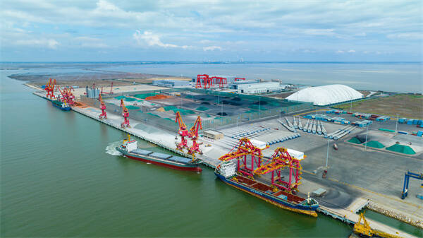 山东首个风电设备大型专用码头——东营港广利港区通用码头主体工程