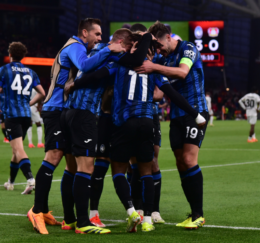 足球——欧罗巴联赛:亚特兰大队夺冠