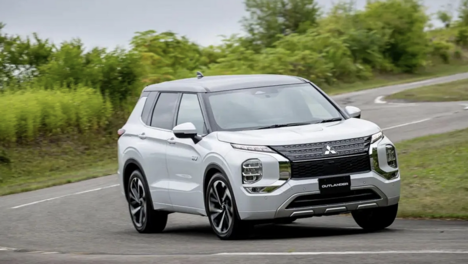 当然了,彼时广汽三菱欧蓝德的销量数据都是燃油车的功劳,1.