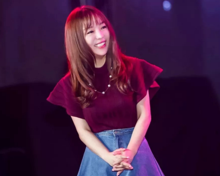 咪蒙悄悄复出,靠拍视频重回巅峰年赚2亿,如今又被打回原形了?