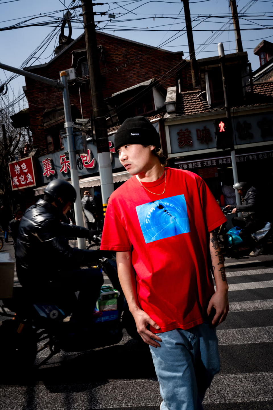 supreme 2024 春季印花 t 恤系列登场!_腾讯新闻