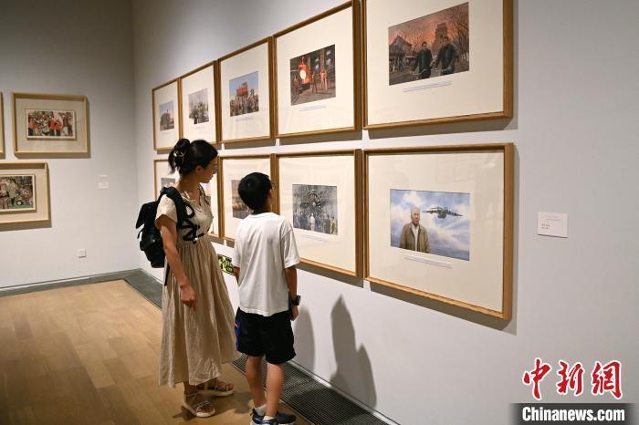 年画,宣传画,插图,漫画作品展正在四川省成都市美术馆展出,本届展览共