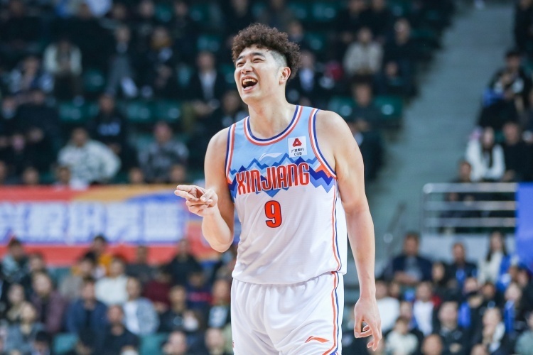 精准打击!吴冠希12中12砍27分10板 正负值 29_腾讯新闻