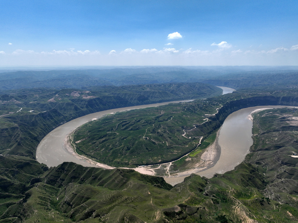 美丽中国壮美黄河奇湾