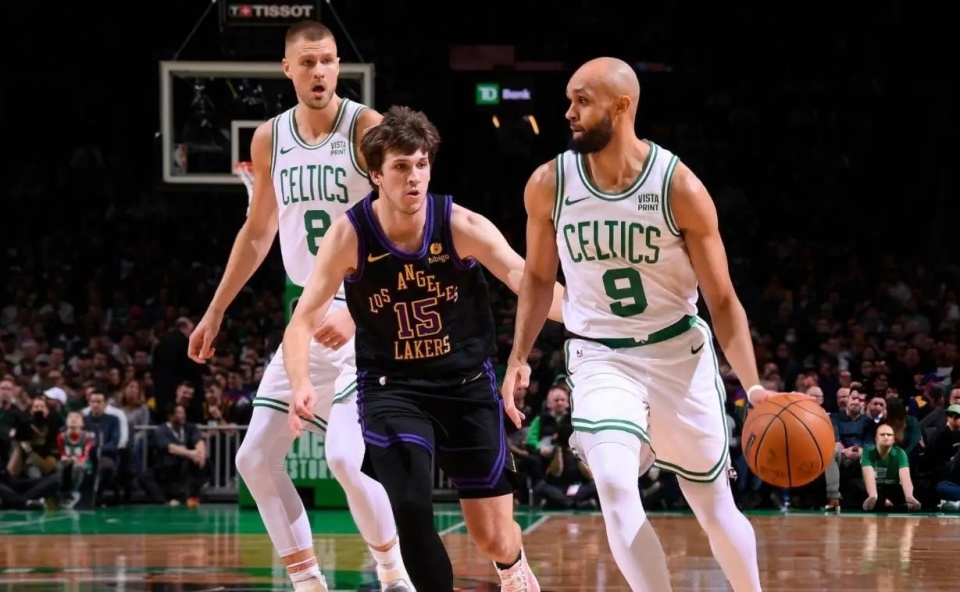 湖人揣兜王死盯着3后卫假林书豪或拖油瓶浓眉又被拖累