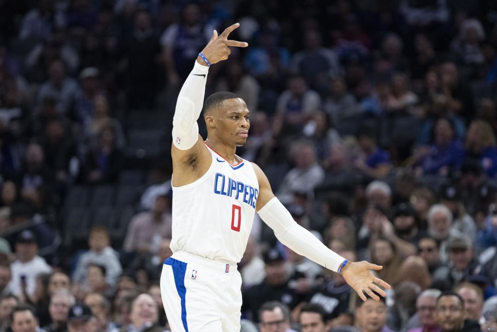 威少首节3投全中拿到6分3板1助&助队追上分差_腾讯新闻