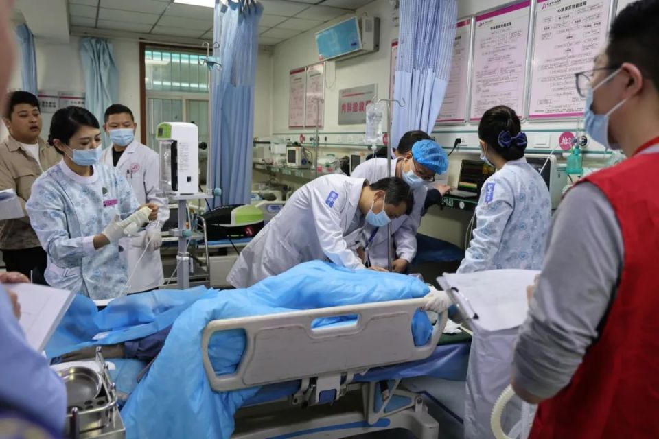 中国创伤救治培训基层版第58站(陕西延安站)在延安市人民医院成功举办