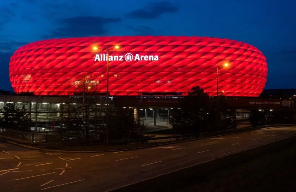 继2006年世界杯后,德国又一次承办大型足球比赛.