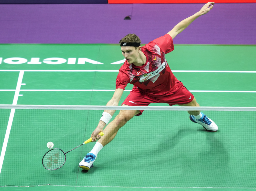 体育羽毛球苏迪曼杯丹麦对阵新加坡