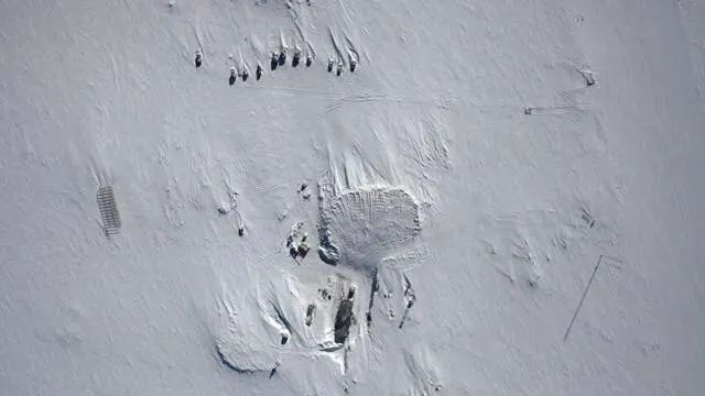 水科普丨冰间湖、冰下湖……极地世界的这些湖泊你了解吗？_腾讯新闻