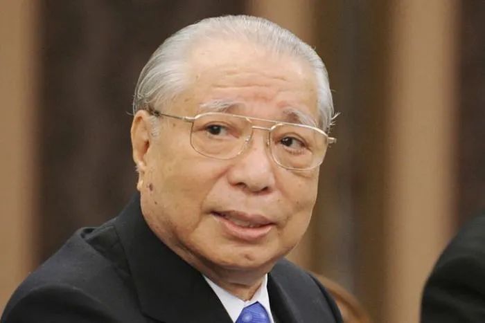 外交部对池田大作先生逝世表示沉痛哀悼