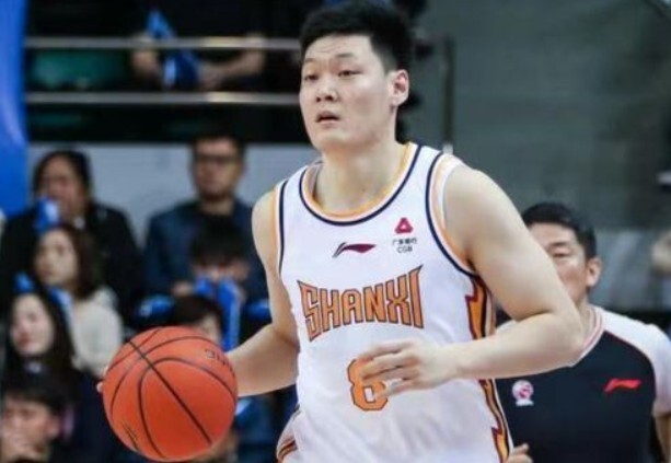 致敬老兵张宁出场50分钟23中11三分17中8砍37分5板2助