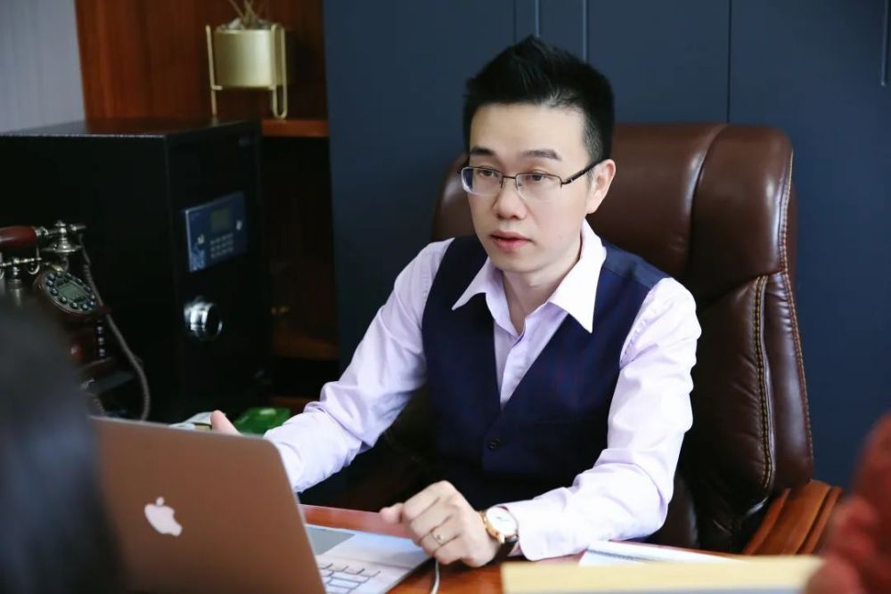 封跃平:热衷"破圈"_腾讯新闻