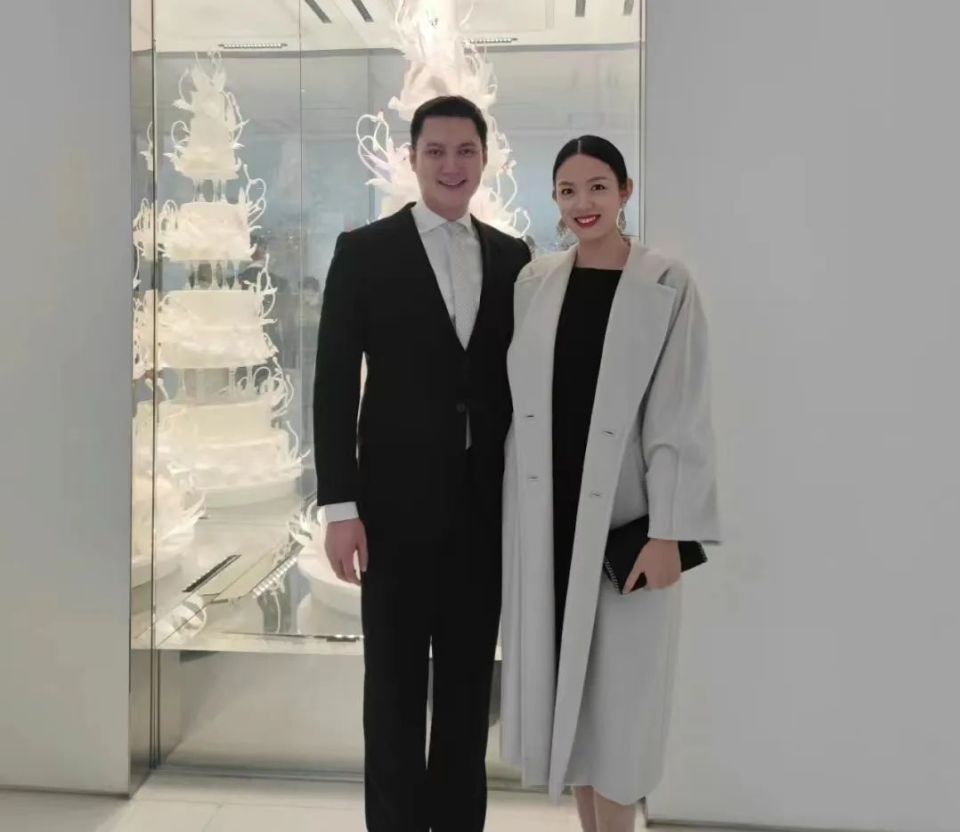 花旗银行的高管;石原里美老公,高盛的高管;甚至全智贤老公崔俊赫,都是