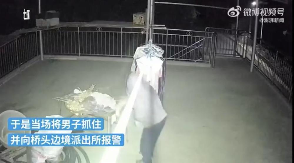 男子蒙面偷多件女式内裤被抓现行，自称酒后兴起想偷回家玩 腾讯新闻