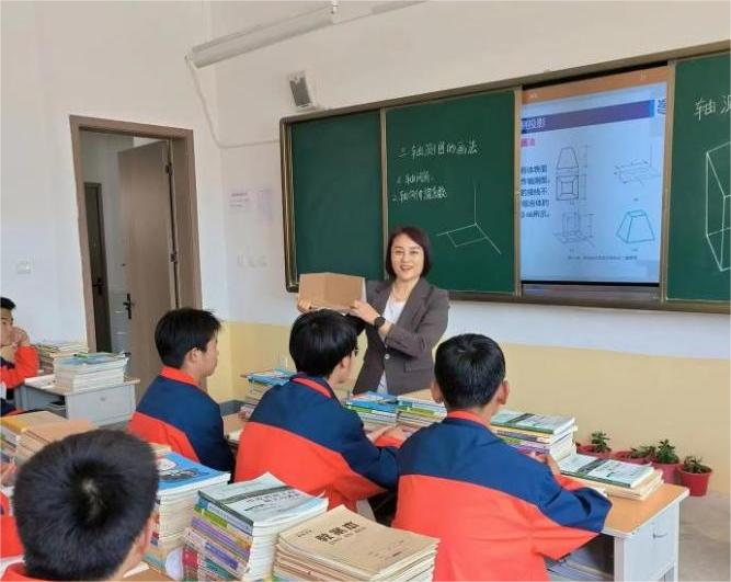 平度市职教中心一教师入选国家级"最美教师团队"_腾讯新闻