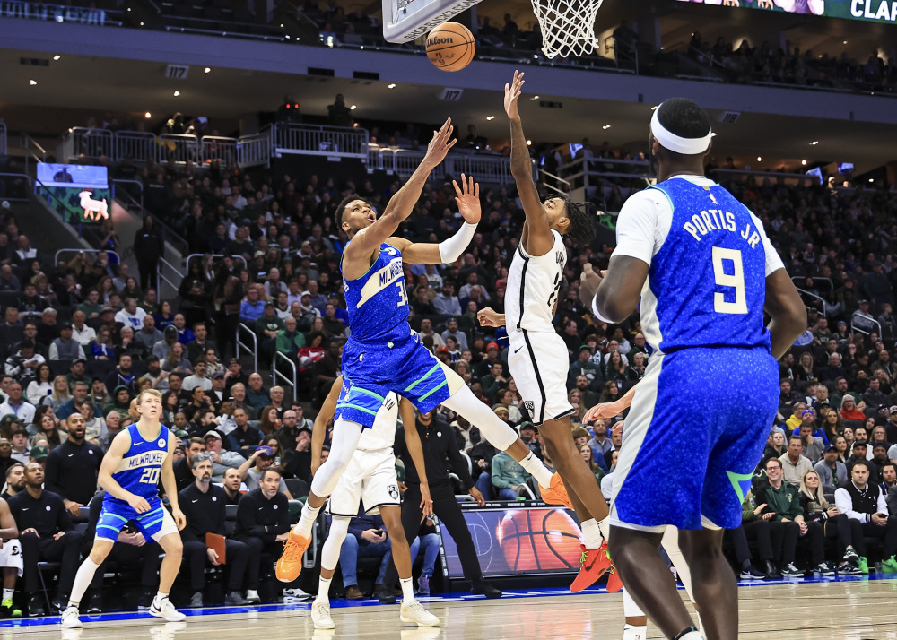 篮球nba常规赛雄鹿胜篮网2