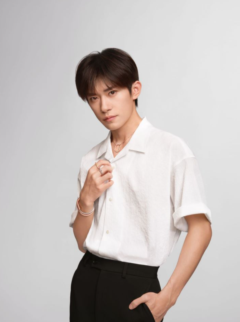 蒂芙尼携手全球品牌代言人易烊千玺发布全新tiffanylock系列广告大片