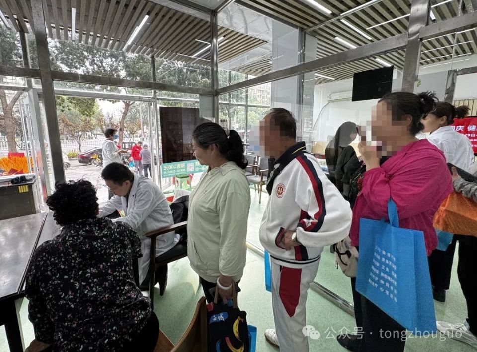 包含友谊医院门诊陪诊挂号服务院内科室、检查室精准带路，就医不迷茫的词条