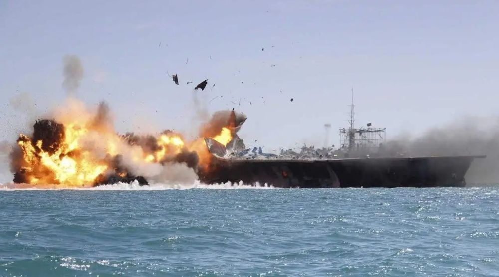 美专家：美军模拟介入台海，2艘航母与500架飞机被毁几乎全军覆没有像这样的展会英文