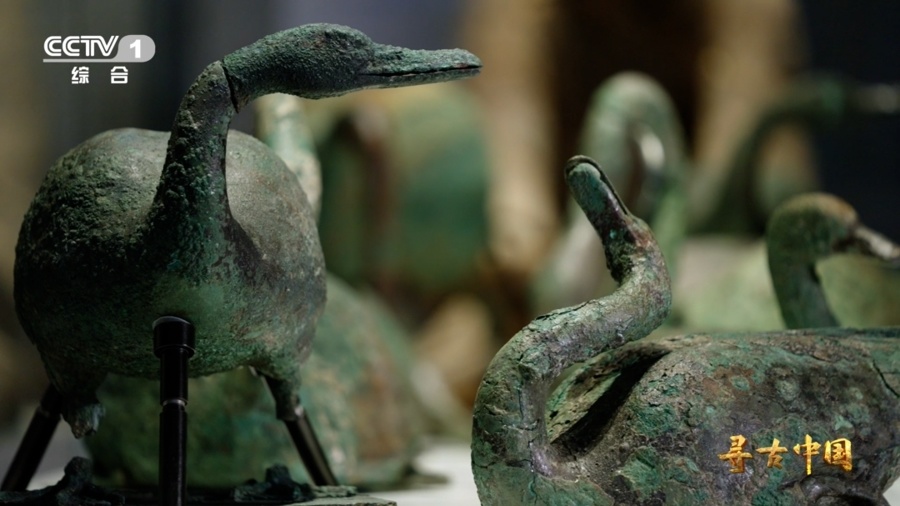 探秘秦皇陵百戏俑与青铜水禽-腾讯新闻