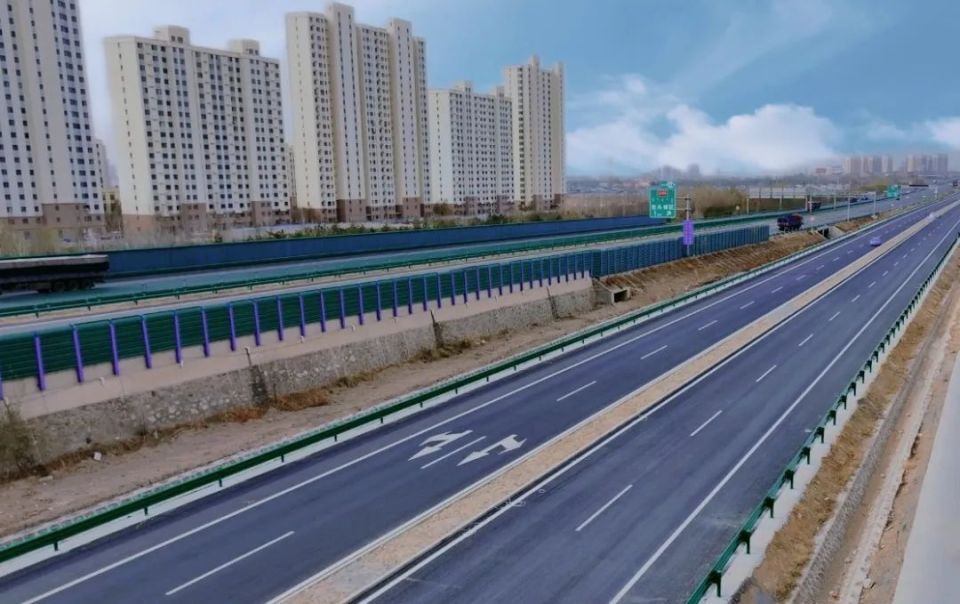 国道110线包头北绕城段公路主体通车