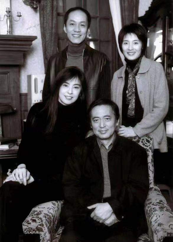 著名演员赵有亮去世享年78岁冯远征邓超海清等众星悼念