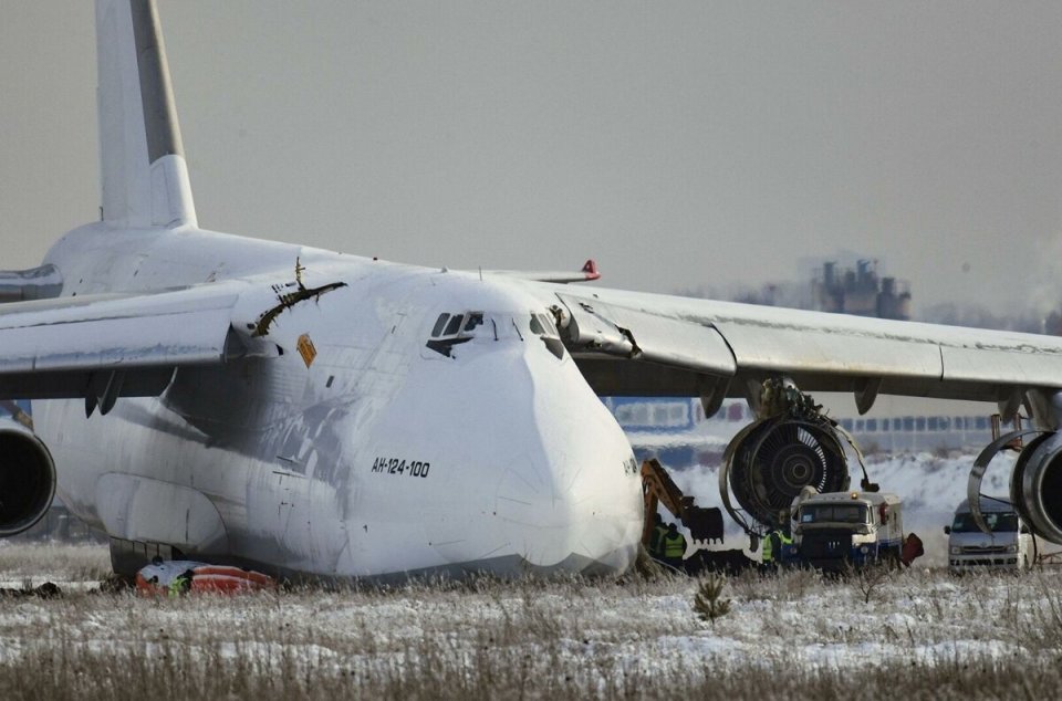 为什么苏联巨型安-124改变了全球航空市场，但始终没有成为客机？_腾讯新闻
