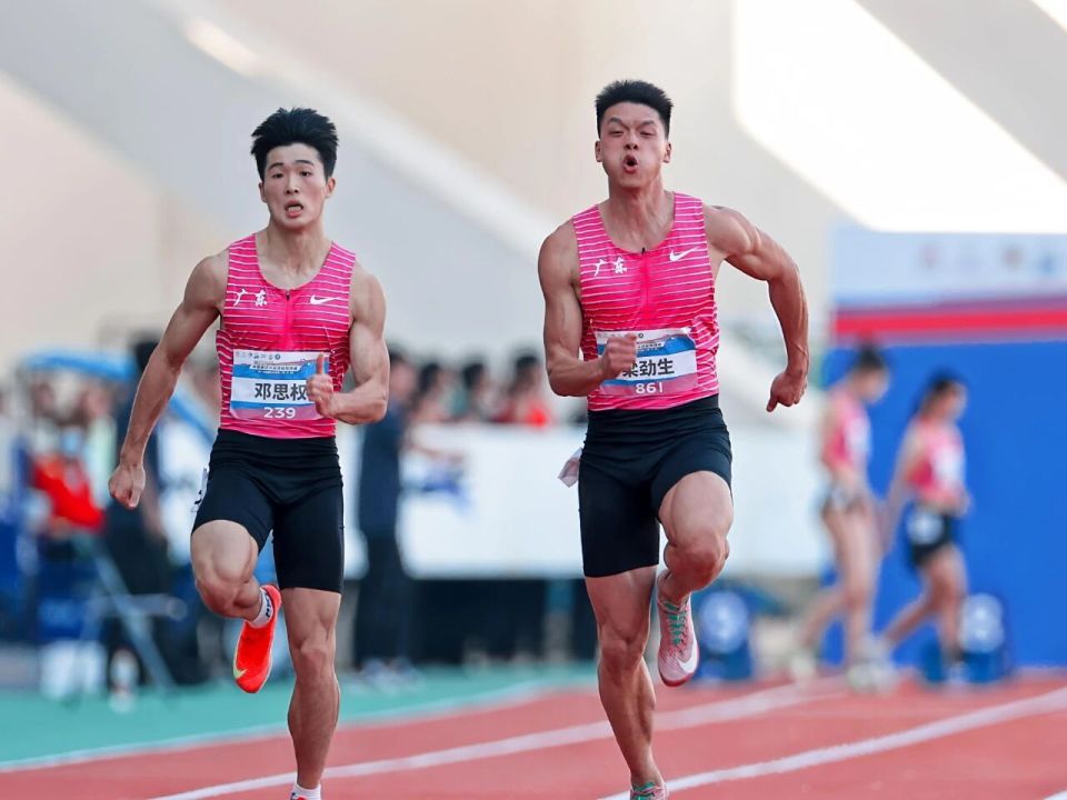 从4岁到44岁！千余名跑者，在高明赛道上追梦