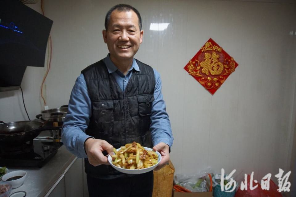 孙国亮:这是我在村里过的第六个大年了_腾讯新闻