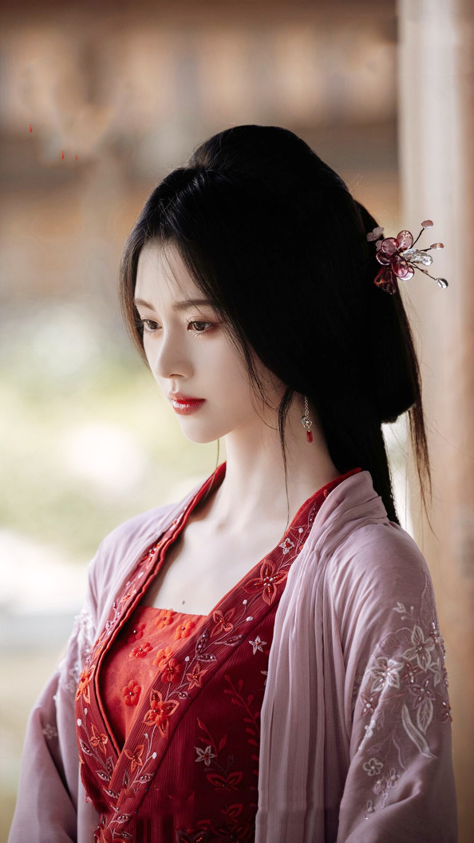 《花间令》:鞠婧祎演"恶女"换脸上位,深情男主该如何选择_腾讯新闻