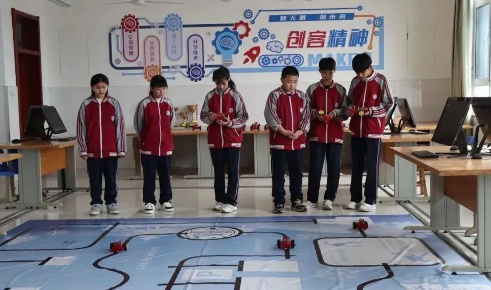 以数字化赋能科学教育,打造创客空间,科普教室……各