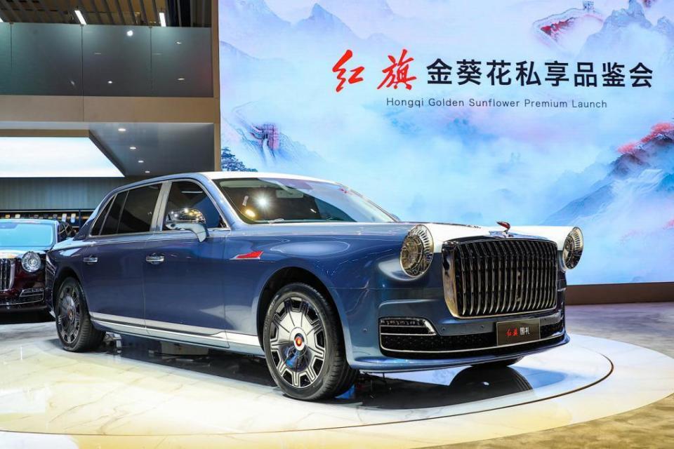 新能源早报:蔚来回应欧盟加征关税;青岛小米汽车回应小米起诉;红旗