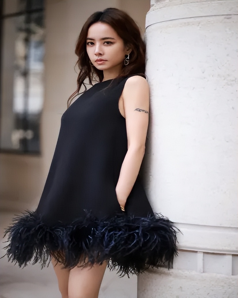 刚从台湾回来,为啥台湾女生穿搭跟我们完全不同,女明星更明显